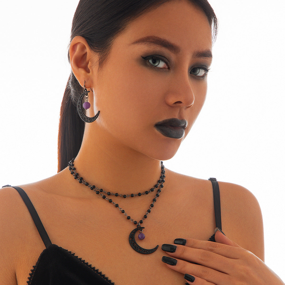 Gothic style moon alloy necklace set for women, sexy multi-layer lace tassel collar