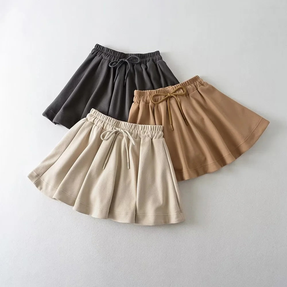 Wind umbrella with pants skirt for women