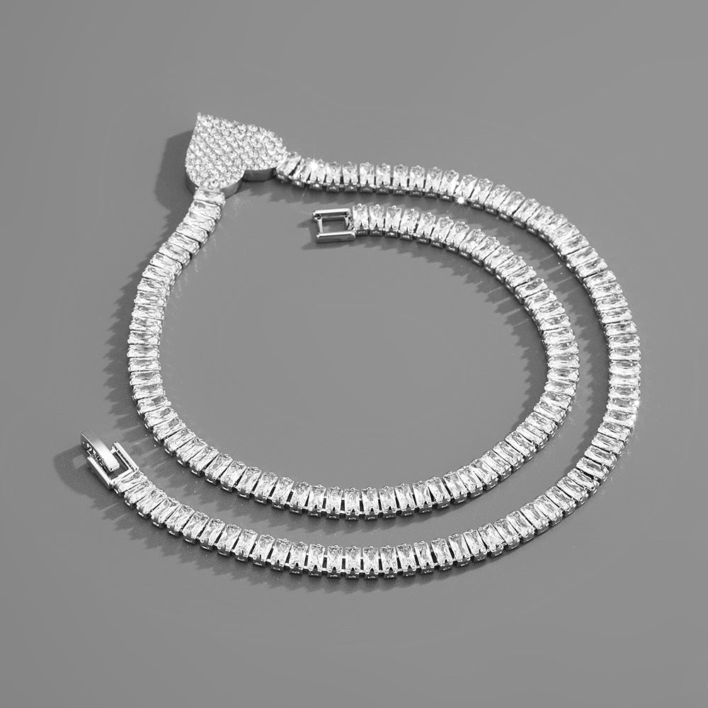 Copper Inlaid Zirconium Design Heart-Shaped Necklace Hip-Hop Fashion Trend Jewelry Metal Jewelry