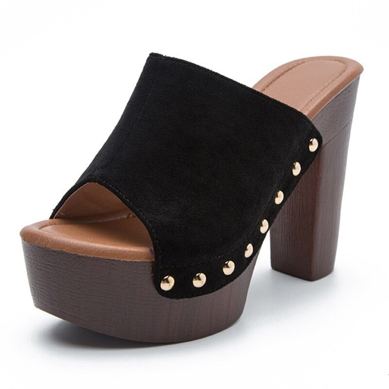 Brand Summer Slippers Women High Heels Shoes Female Fashion Platform Shoes Outside Women Slippers Pumps Rivet Mules Shoes