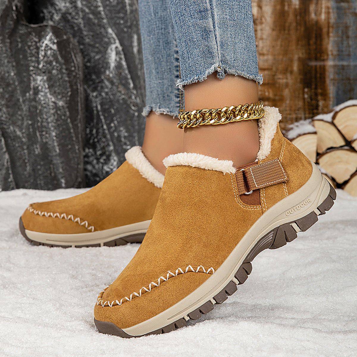 Outdoor snow boots with low cut lightweight and plush cotton tow