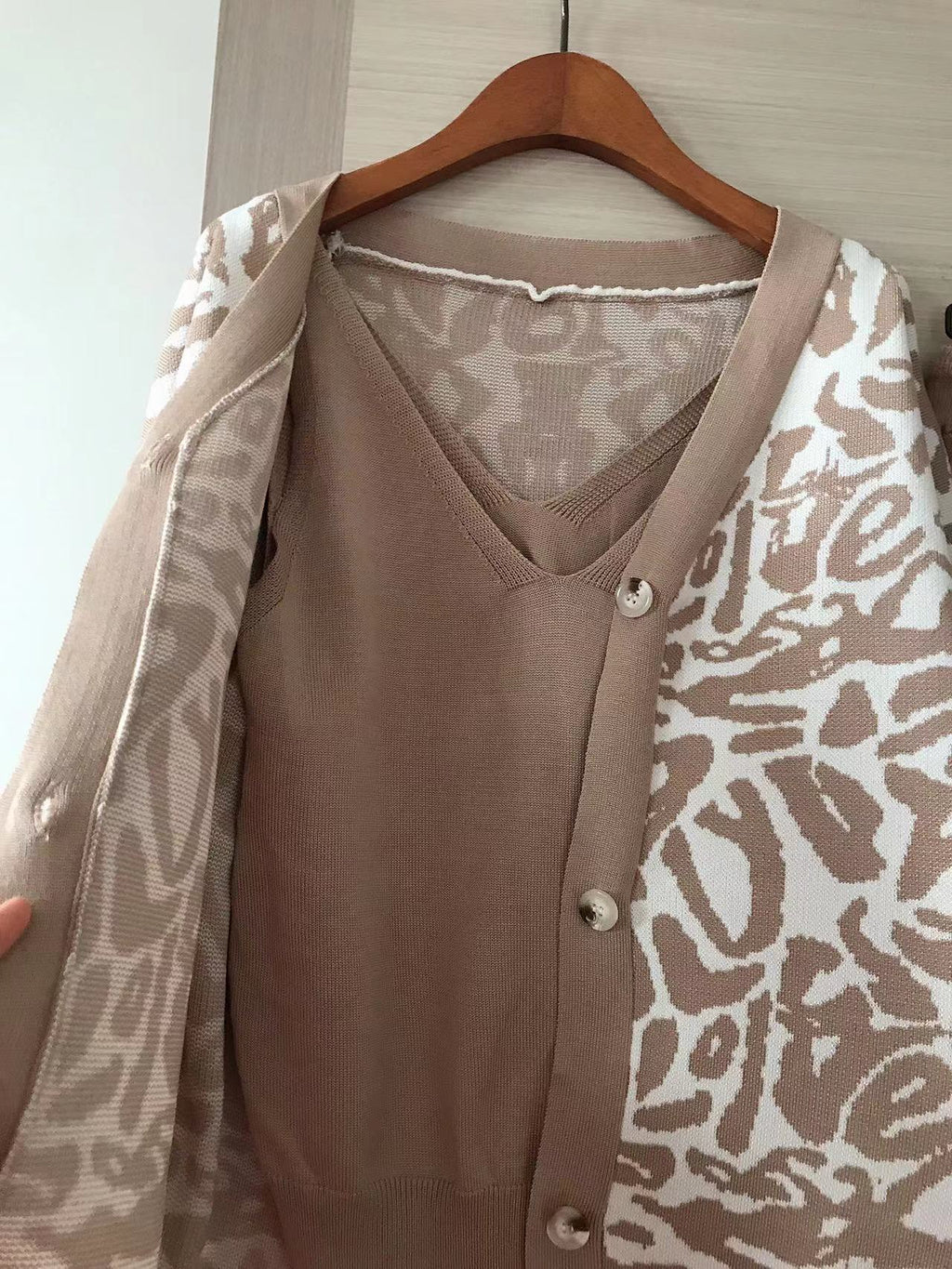 Women Tracksuits Chic 3 Piece Set Costume Knitted Leopard Lounge Suit Cardigan Sweater + Jogger Pants+ Sleeveless Tank Top