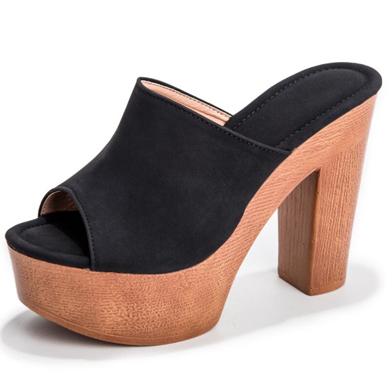 Brand Summer Slippers Women High Heels Shoes Female Fashion Platform Shoes Outside Women Slippers Pumps Rivet Mules Shoes
