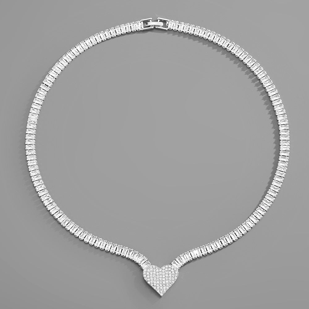 Copper Inlaid Zirconium Design Heart-Shaped Necklace Hip-Hop Fashion Trend Jewelry Metal Jewelry