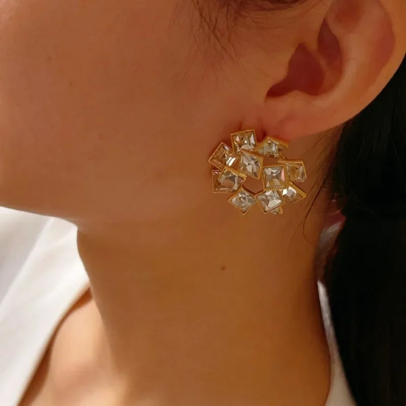 Vintage Stud Earrings for Women Geometric Korean Fashion Jewelry Dinner Party Elegant