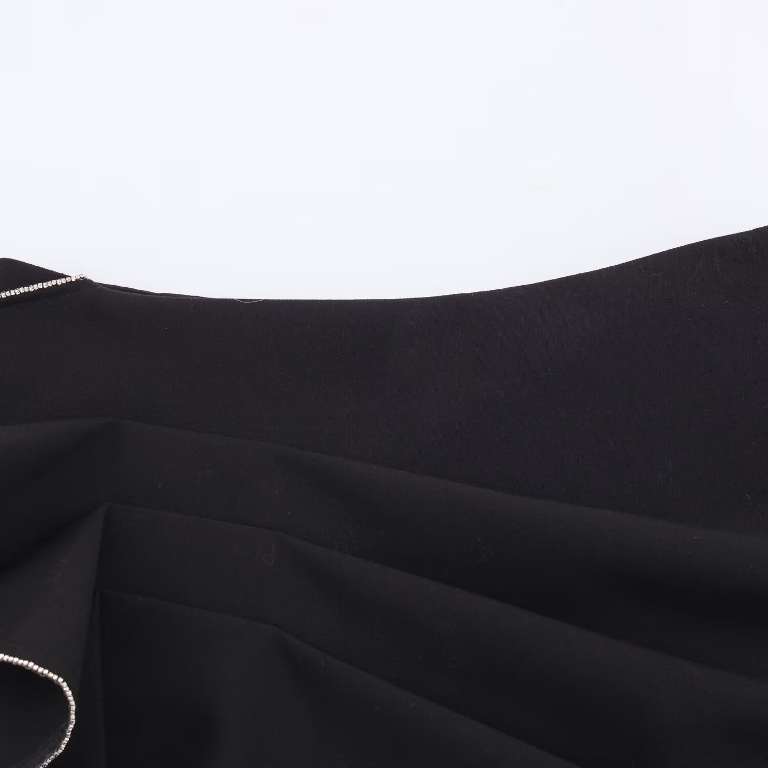Beaded Pleated Shiny Pants Skirt for Women